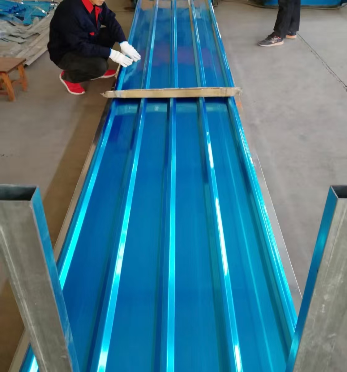 900型压型铝板.jpg 900型压型铝板.jpg